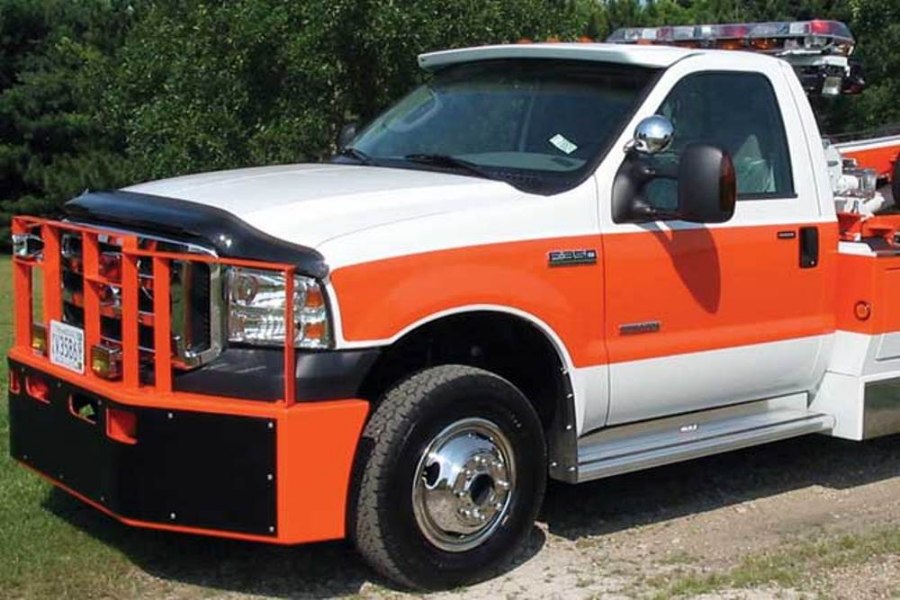Picture of Diversified Push Bumper Ford F250/F350 4x4 SuperDuty 2005-2007 with Grille Guard