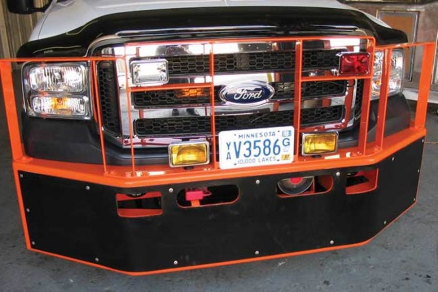 Picture of Diversified Push Bumper Ford F250/F350 4x4 SuperDuty 2005-2007 with Grille Guard