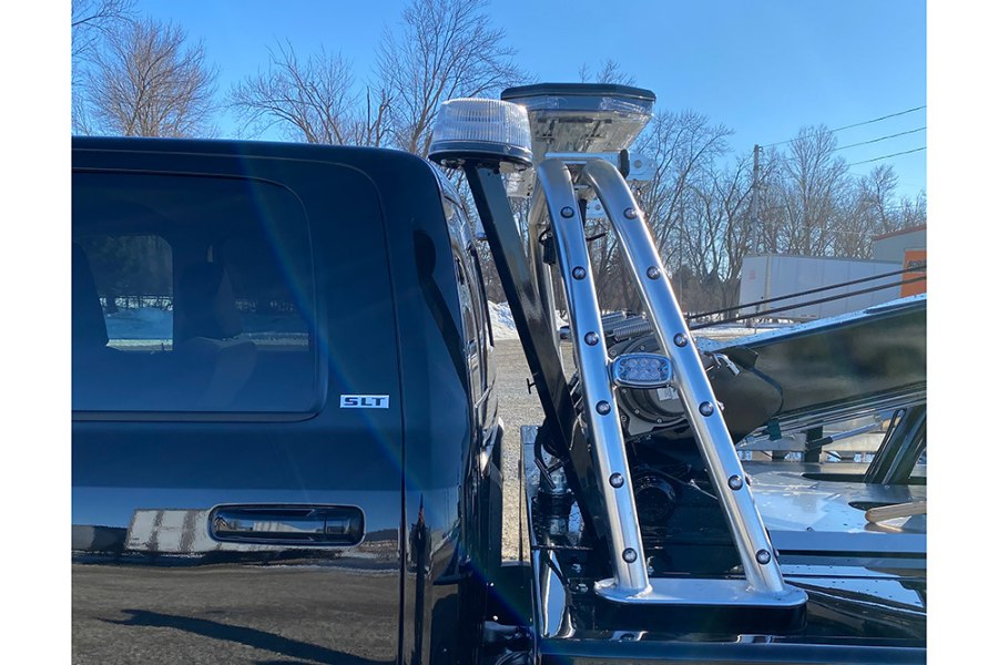 Picture of Zip's Adjustable Light Mount Kit for Deck Installation