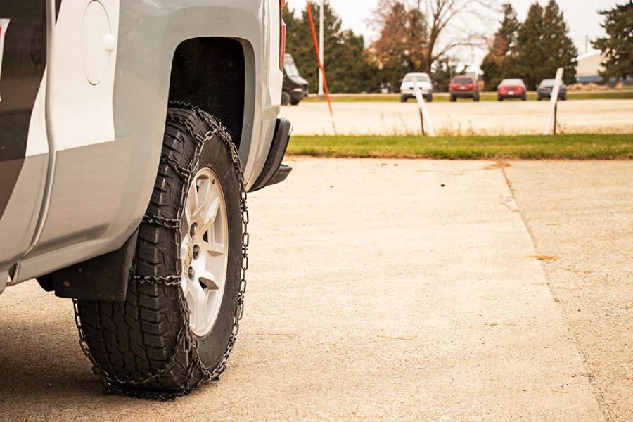 Picture of Peerless Quik Grip Ladder Style V-Bar (QG4841 Dual) Heavy Duty Truck Tire Chains