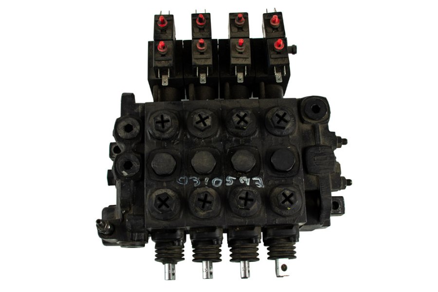 Picture of Miller 5-Spool Valve, 12V Walvoil DTU