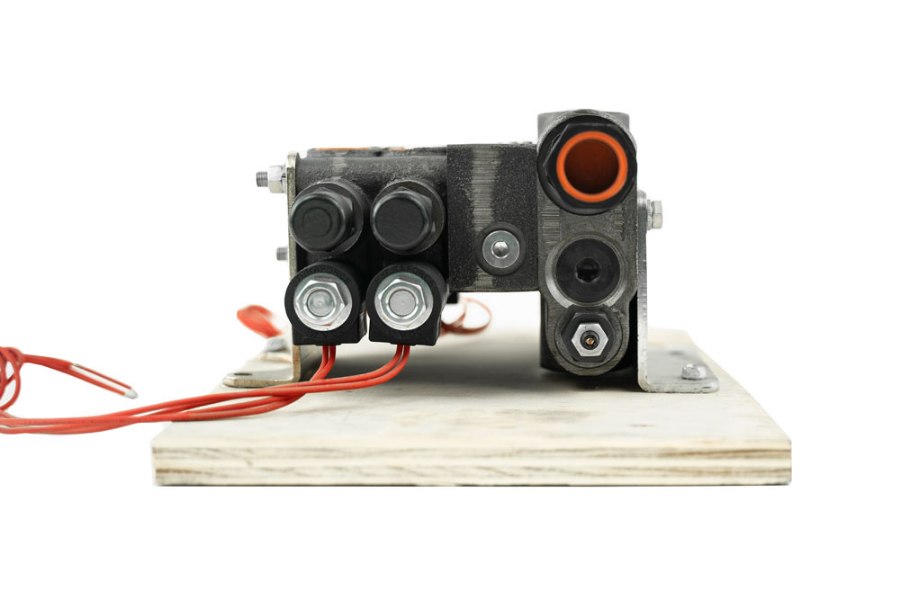 Picture of Valve, 2 Spool Proportional