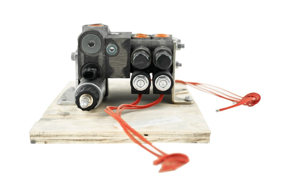 Picture of Valve, 2 Spool Proportional