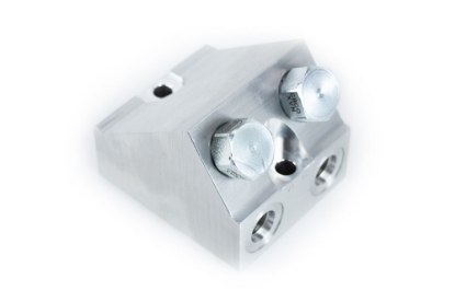 Picture of Lock Valve, Carriers With Lifting and Tilt Cylinder