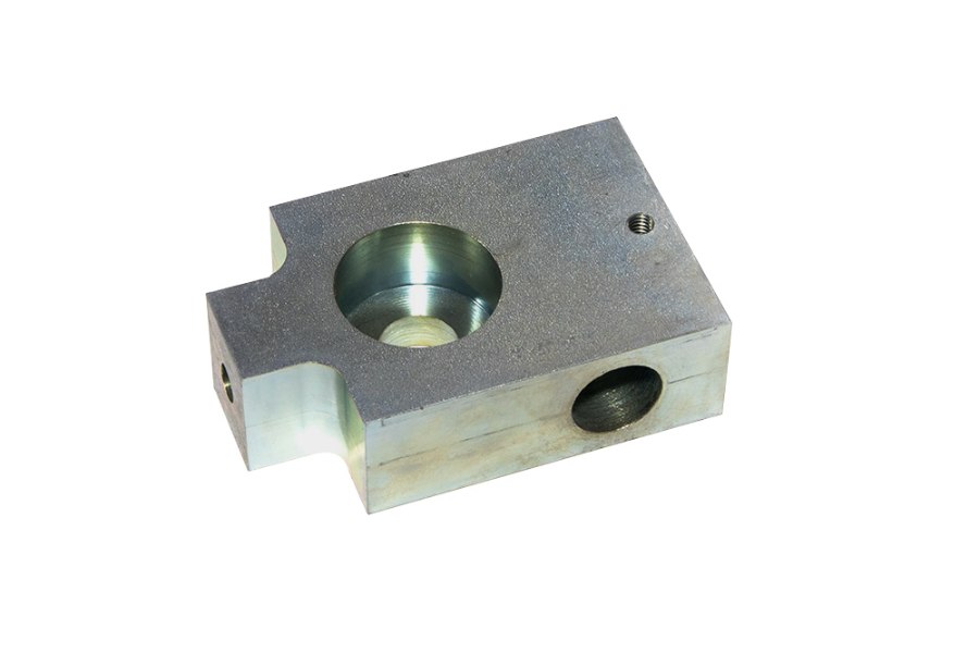 Picture of End Block For L-Arm Cyl