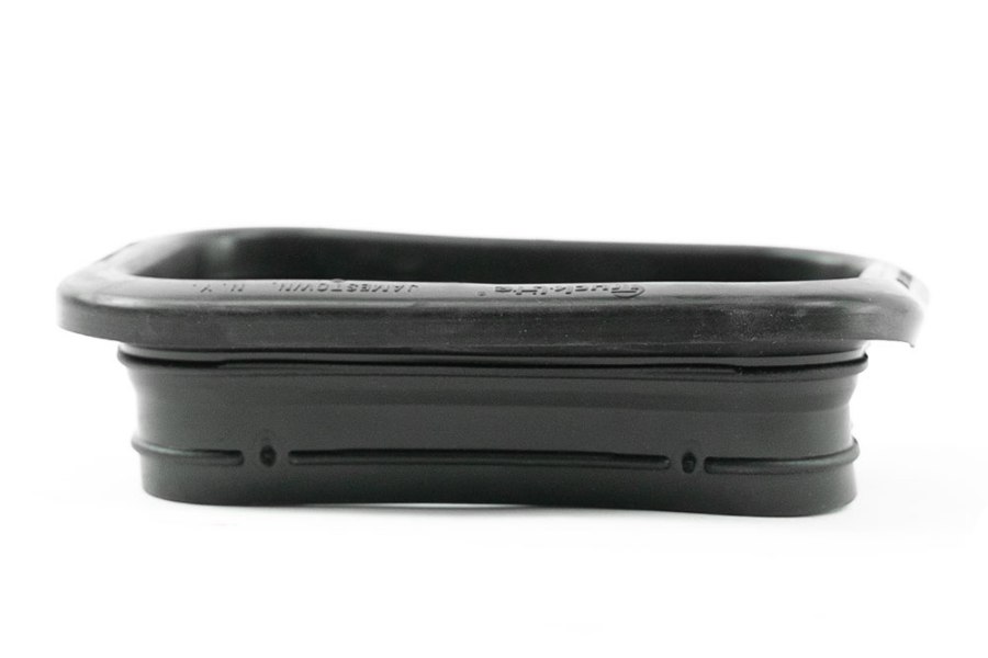 Picture of Grommet Trucklite 45700 - Rect