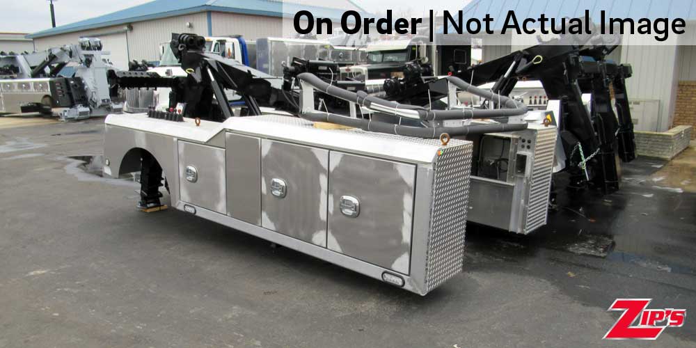 Picture of Century 3212CX2 16 Ton Wrecker