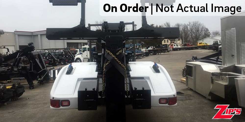 Picture of Century 312-CW Power Tilt 8 Ton Wrecker