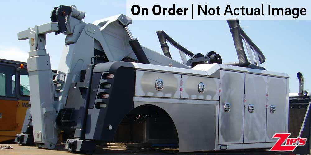 Picture of Century 5130 25 Ton Wrecker