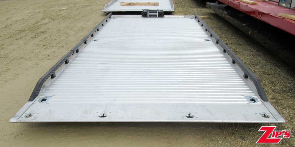 Picture of Century Aluminum 12 Series 21' 6" LCG Car Carrier w/Steel Removable Rails