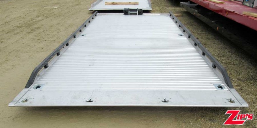 Picture of Century Aluminum 12 Series 21' 6" LCG Car Carrier w/Steel Removable Rails