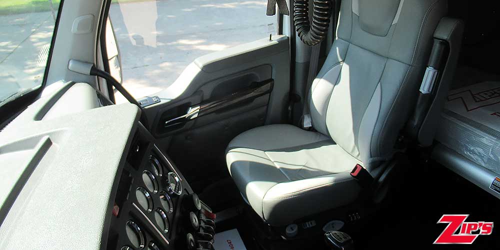 Picture of 2019 Century 9055XL 50 Ton Wrecker, Kenworth T880 w/30" Sleeper, 20451