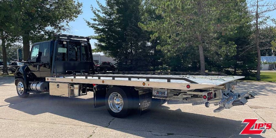 Picture of 2025 Century Aluminum 12 Series LCG™ Car Carrier, International MV-X, 19478