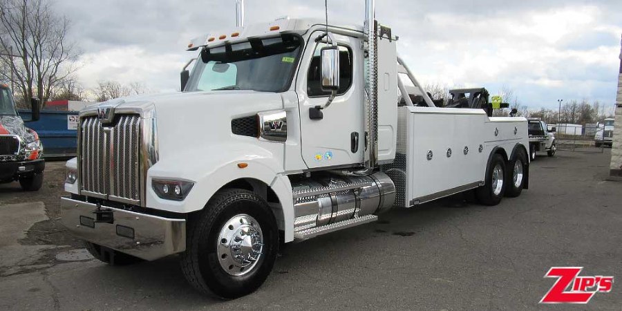 Picture of 2025 Century 5130 25 Ton Wrecker, Western Star 4900 w/36" Sleeper, 21495