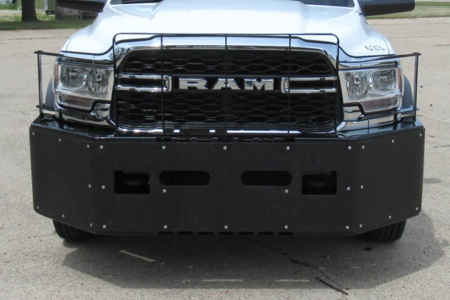 Picture of Diversified Push Bumper Dodge Ram 4500/5500 2020-2024 with Grille Guard