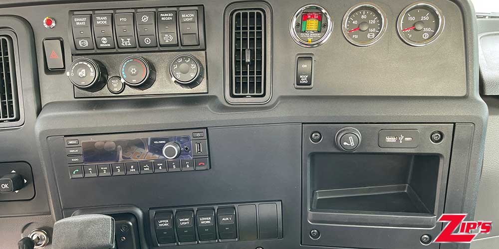 Picture of 2025 Century Aluminum 12 Series LCG™ Car Carrier, International MV, 22049