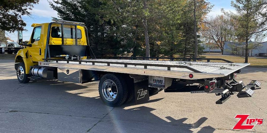 Picture of 2025 Century Aluminum 12 Series LCG™ Car Carrier, International MV, 22047