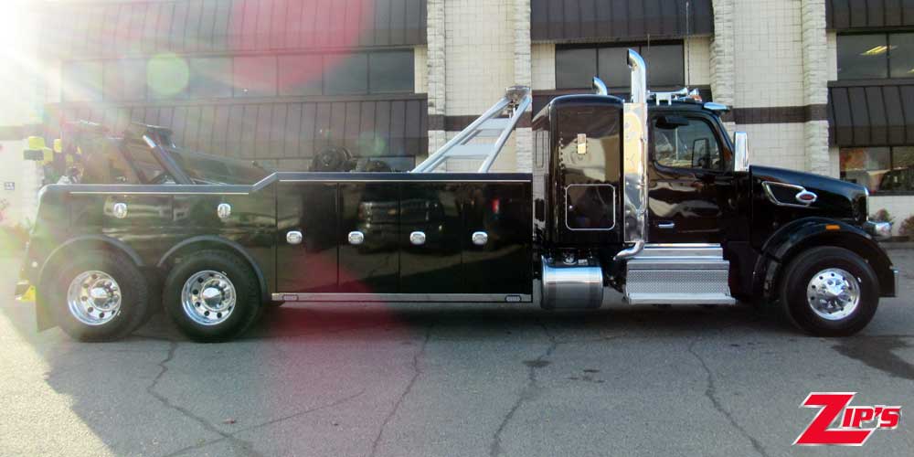 Picture of 2025 Century 5130 25 Ton Wrecker, Peterbilt 567 w/44" Sleeper, 21862