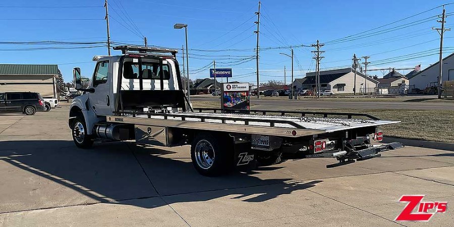 Picture of 2025 Century Aluminum 12 Series LCG™ Car Carrier, International MV, 22033