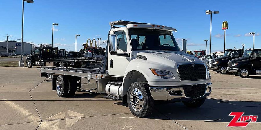 Picture of 2025 Century Aluminum 12 Series LCG™ Car Carrier, International MV, 22033