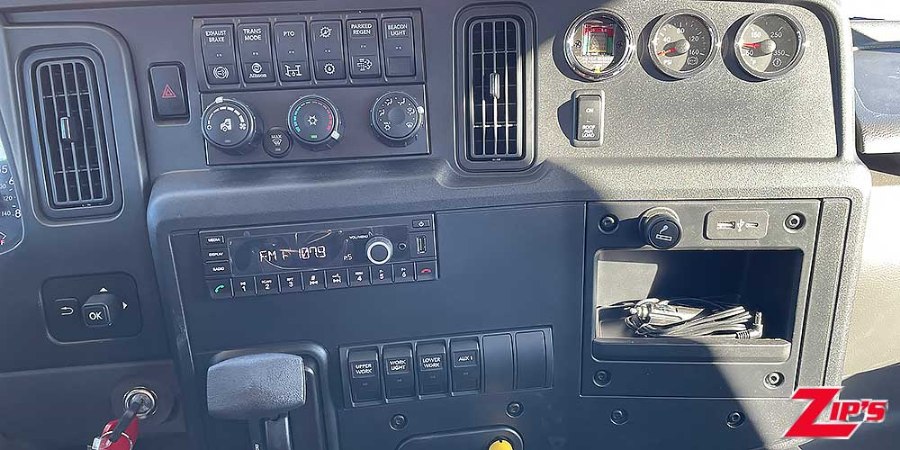 Picture of 2025 Century Aluminum 12 Series LCG™ Car Carrier, International MV, 22033