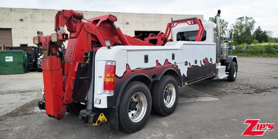 Picture of 2005 Century 5230 30 Ton Wrecker, 2012 Peterbilt 389, 20374