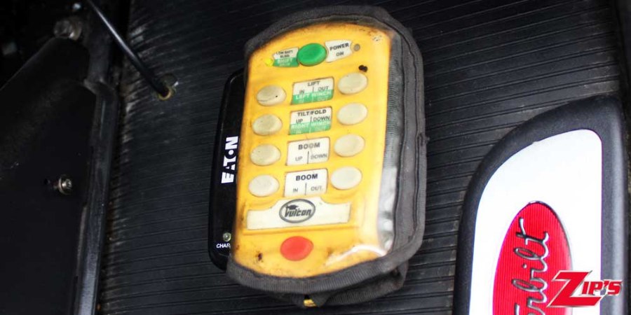 Picture of 2022 Vulcan V70 35 Ton Wrecker, Peterbilt 389 w/36" Sleeper, 20484