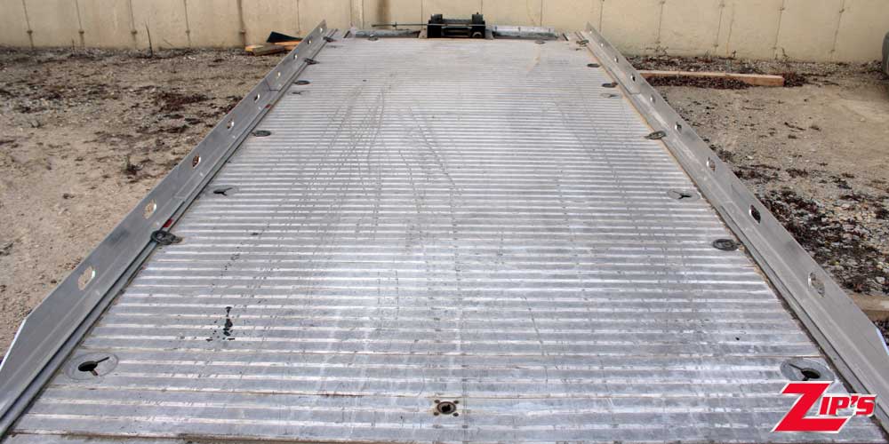 Picture of 2016 Century Aluminum 10 Series Bed & 8K# Worm Winch, 22700