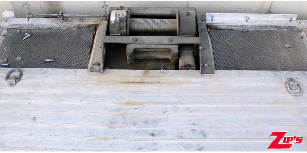 Picture of 2016 Century Aluminum 10 Series Bed & 8K# Worm Winch, 22700