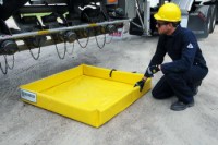 Picture of UltraTech Ultra-Containment Mini Foam Wall Berm