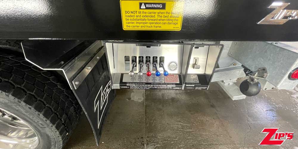 Picture of 2025 Century 30 Series LCG™ Steel Industrial Carrier, Autocar DC64 6X4, 21240