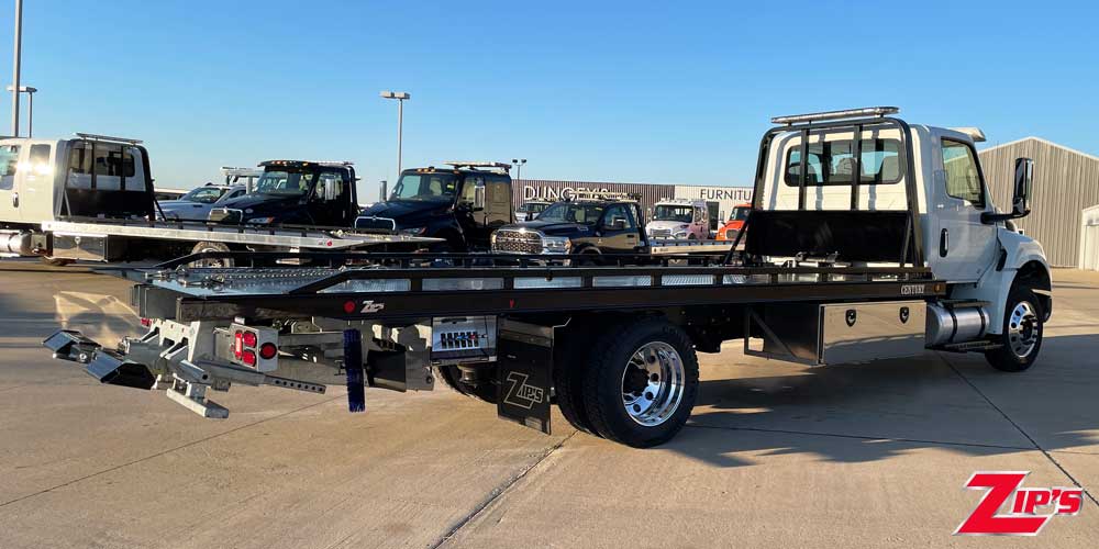 Picture of 2025 Century Steel 12 Series LCG™ Car Carrier, International MV, 21500