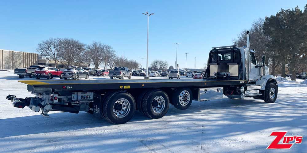 Picture of 2025 Century Steel 30 Series Industrial Carrier, International HX520, 21340