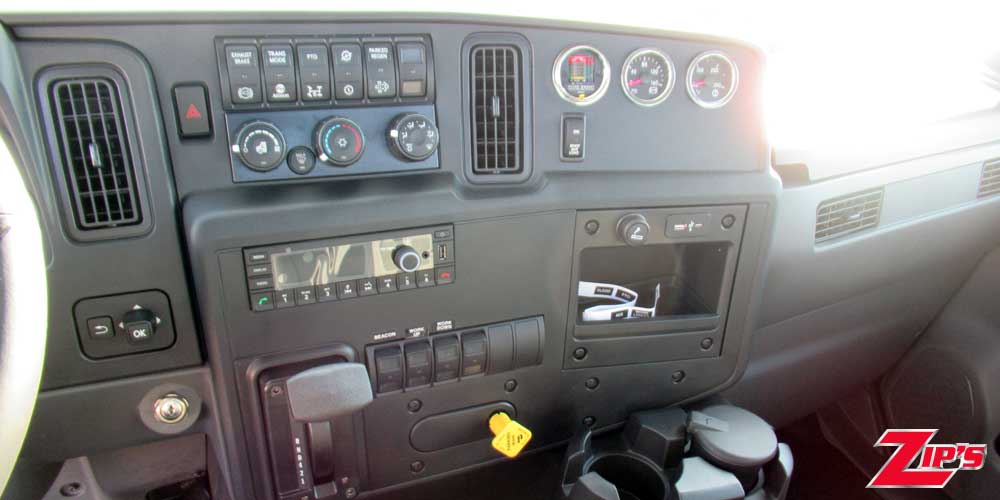 Picture of 2025 Century Steel 12 Series LCG™ Car Carrier, International MV, Prime Select, 22127