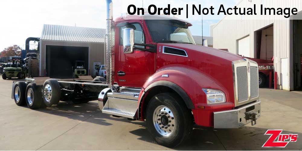 Picture of 2026 Equipment & Chassis, Kenworth T880, 21124