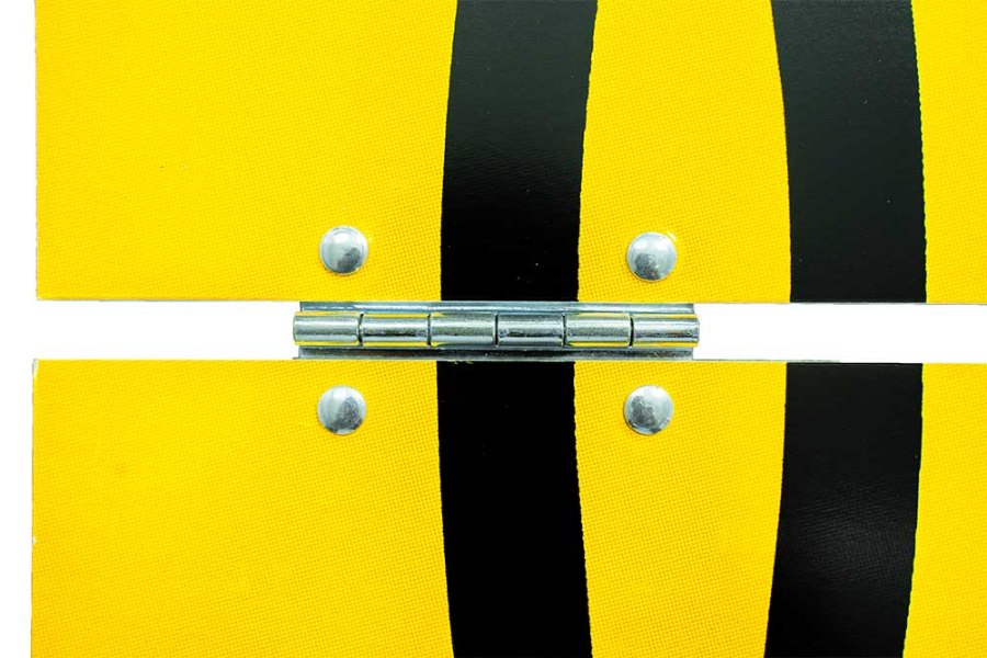 Picture of Eastern Metal Rigid Retroreflective Oversize Load Sign