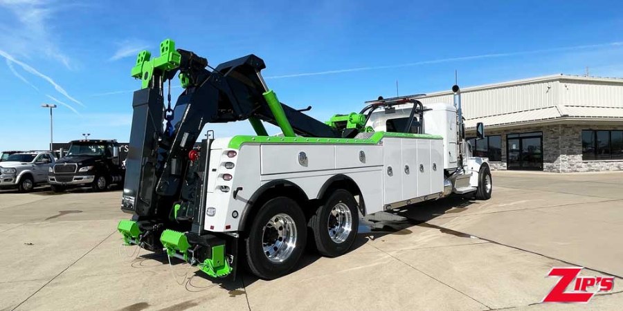 Picture of 2025 Century 7035 35 Ton Wrecker, Peterbilt 567 w/48" Sleeper, 22311