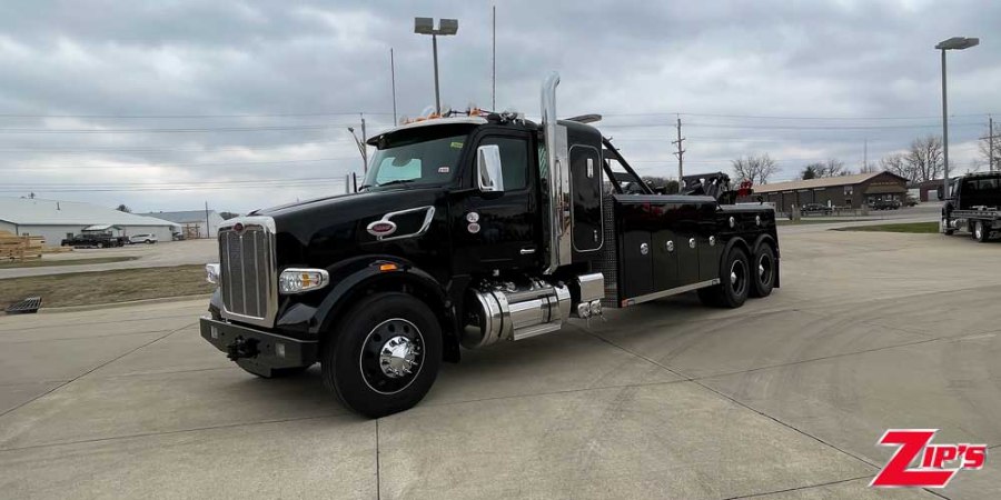 Picture of 2025 Century 5130 25 Ton Wrecker, Peterbilt 567 w/44" Sleeper, 20648