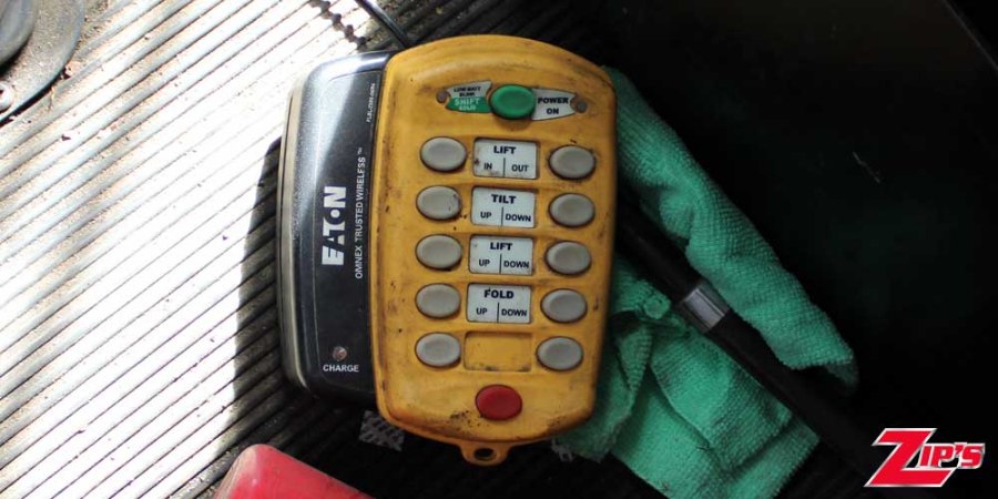 Picture of 2021 Holmes DTU 17.5 Ton Tow Unit, 2014 Kenworth W900 w/60"Sleeper, 22786