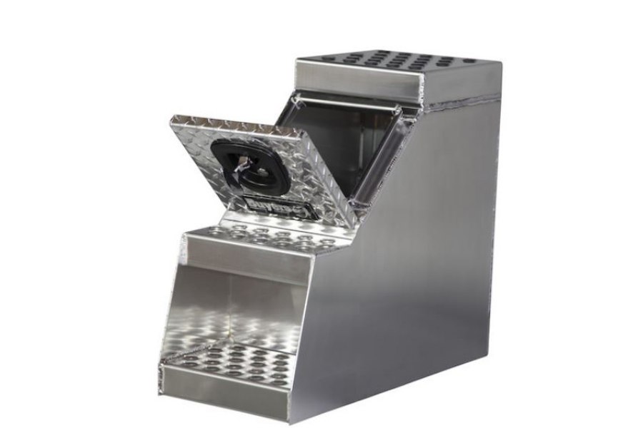 Picture of Buyers Heavy Duty Diamond Tread Aluminum Step Box Series