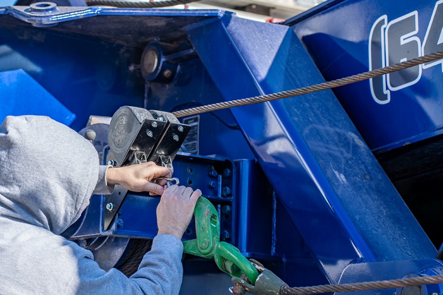 Picture of EZ Claw Extendable Cable Tieback for HD Rotator