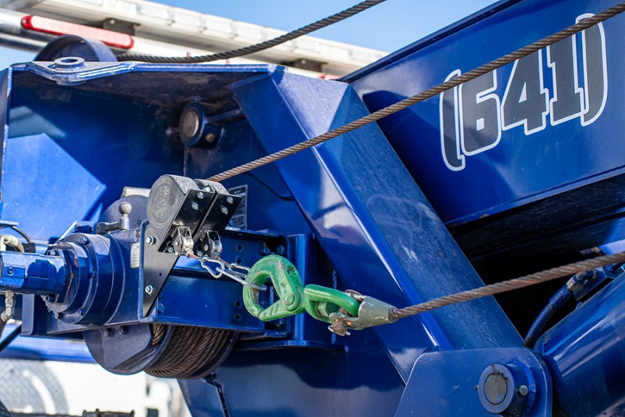 Picture of EZ Claw Extendable Cable Tieback for HD Rotator