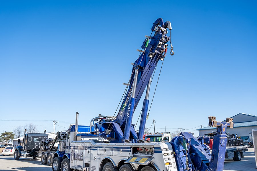 Picture of EZ Claw Extendable Cable Tieback for HD Rotator