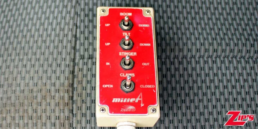 Picture of 2011 Miller TSV w/Holmes 220 Snatcher Wheel Lift, Ford F350SDEC, 20880