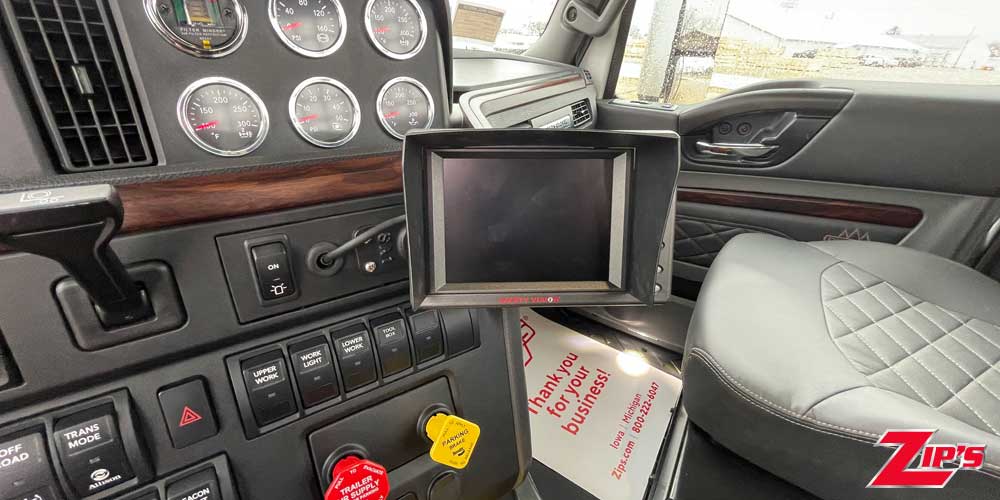 Picture of 2025 Century Wood 30 Series LCG™ Industrial Carrier, International HX520, 21330