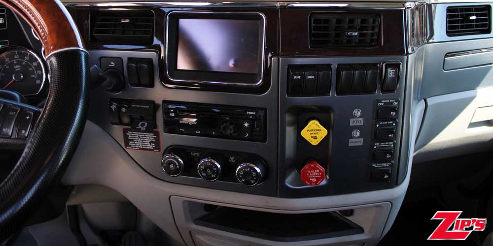 Picture of 2019 Century 1135 35 Ton Rotator Wrecker, Peterbilt 567, 22960