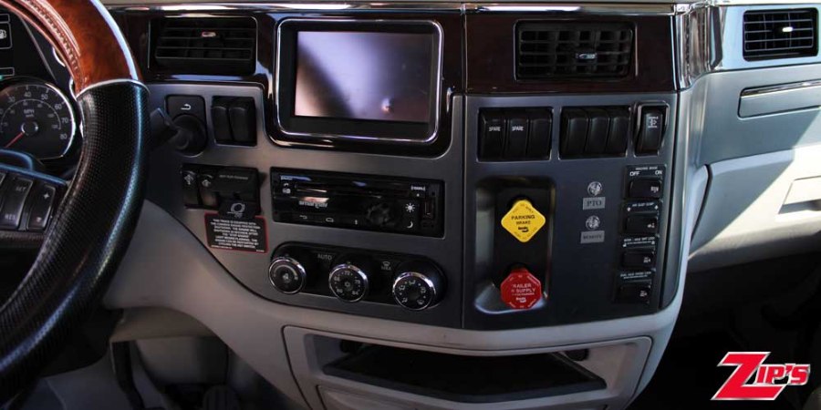 Picture of 2019 Century 1135 35 Ton Rotator Wrecker, Peterbilt 567, 22960