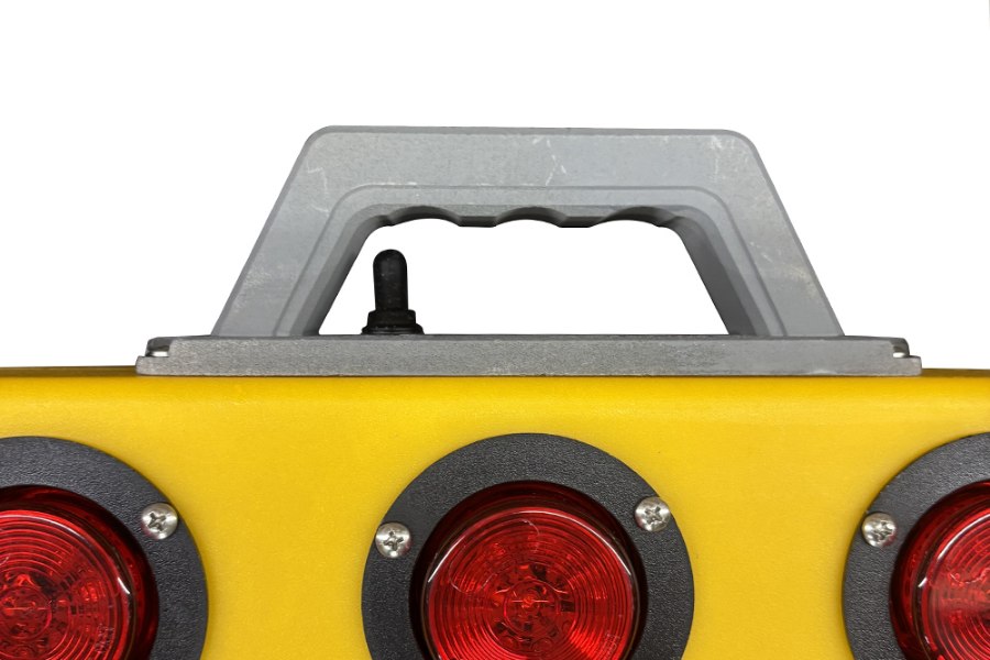 Picture of TowMate Extended Runtime 7 Pin Lithium Powered Wireless Tow Light
