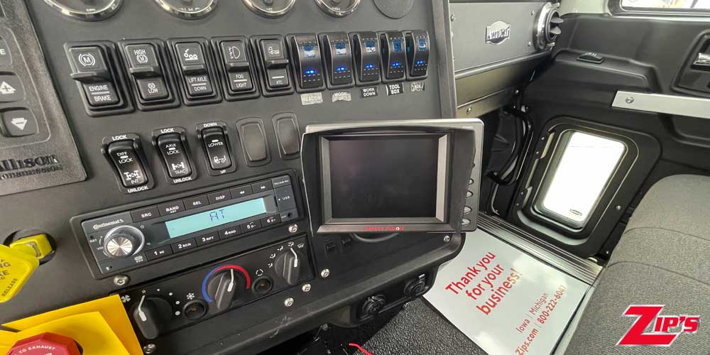 Picture of 2025 Century 30 Series LCG™ Wood Industrial Carrier, Autocar DC64 6X4, 21275