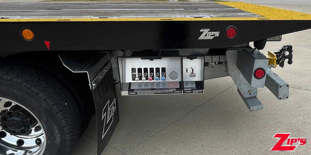 Picture of 2025 Century 30 Series LCG™ Wood Industrial Carrier, Autocar DC64 6X4, 21275